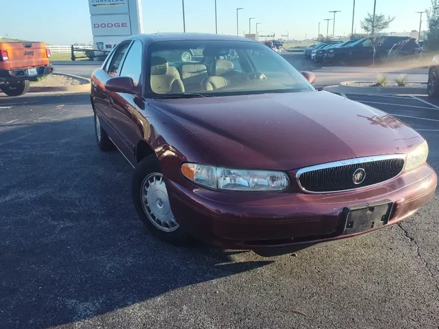 2000 Buick Century Limited photo 1