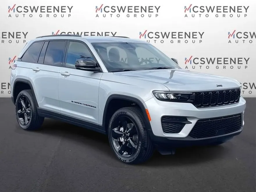 2025 Jeep Grand Cherokee Altitude photo 1