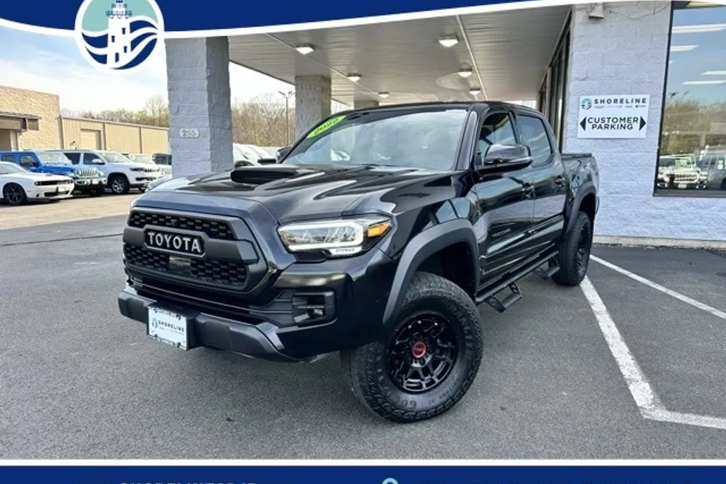 2022 Toyota Tacoma TRD Pro photo 1