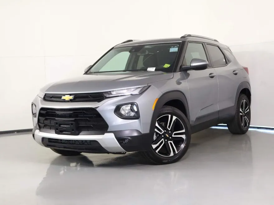 2023 Chevrolet Trailblazer LT photo 1