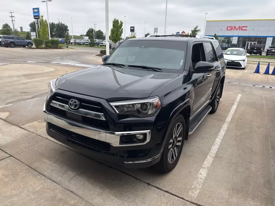2024 Toyota 4Runner Limited photo 1