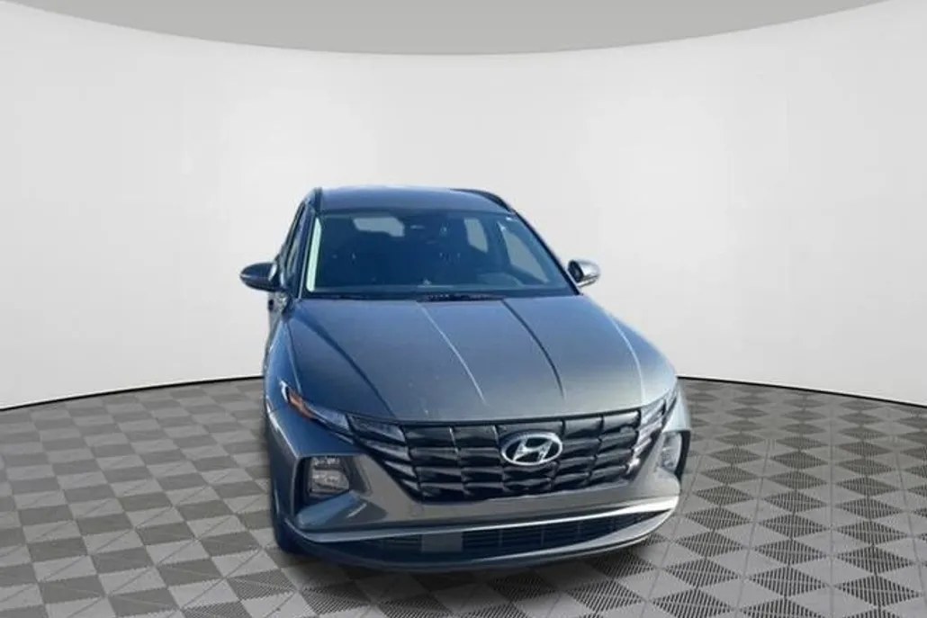 2022 Hyundai Tucson SEL photo 1