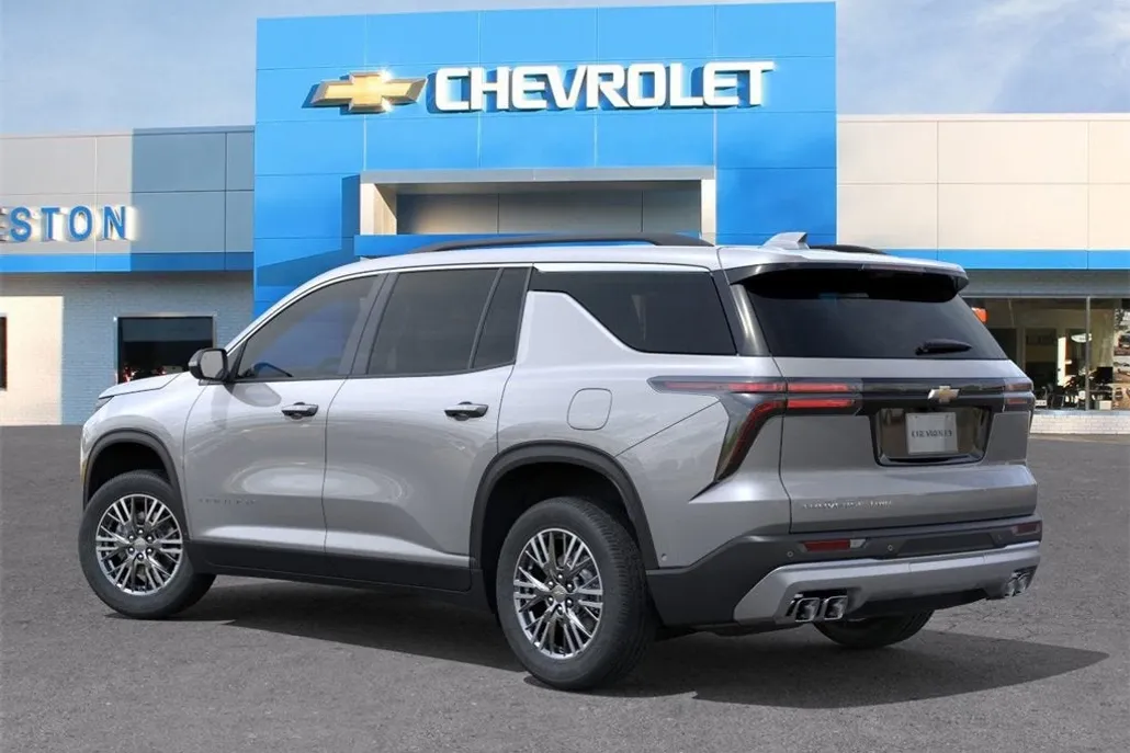 2026 Chevrolet Traverse photo 1