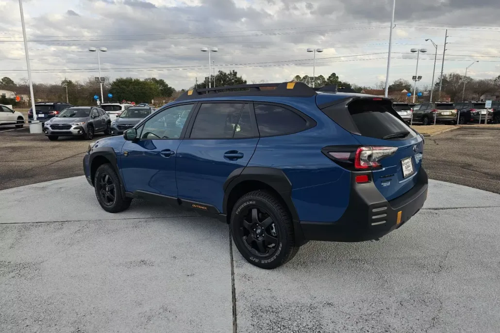 2025 Subaru Outback Wilderness photo 1