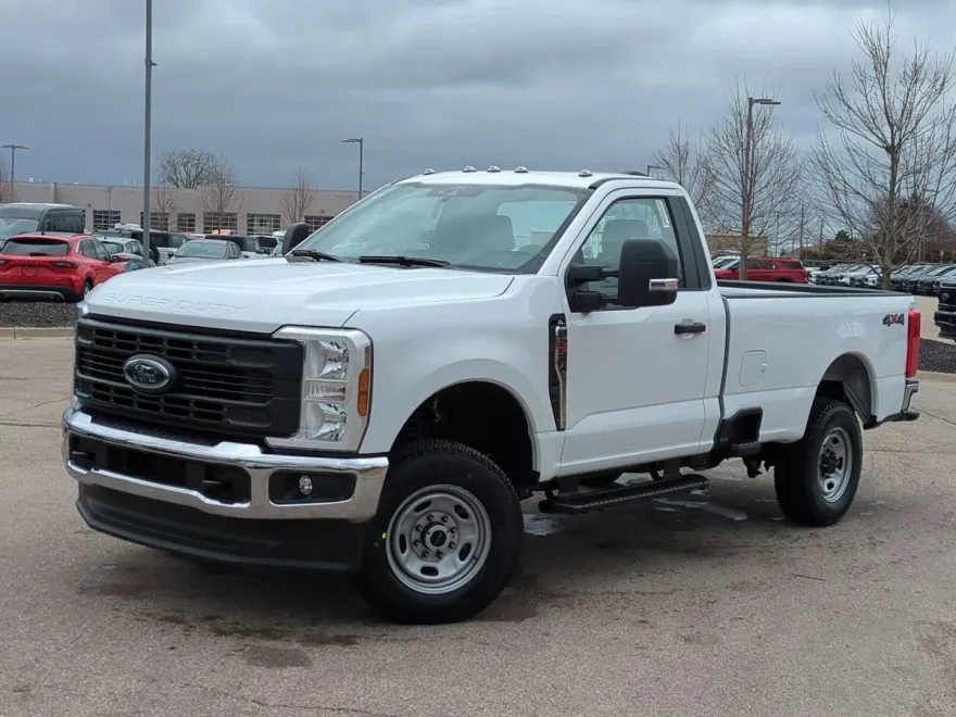 2025 Ford F-250 XL photo 1