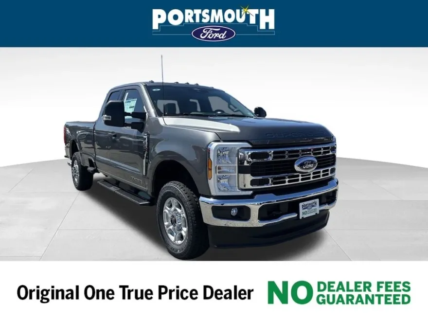 2025 Ford F-350 photo 1