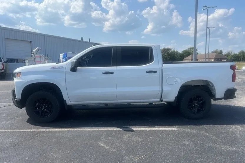 2019 Chevrolet Silverado 1500 Custom Trail Boss photo 1