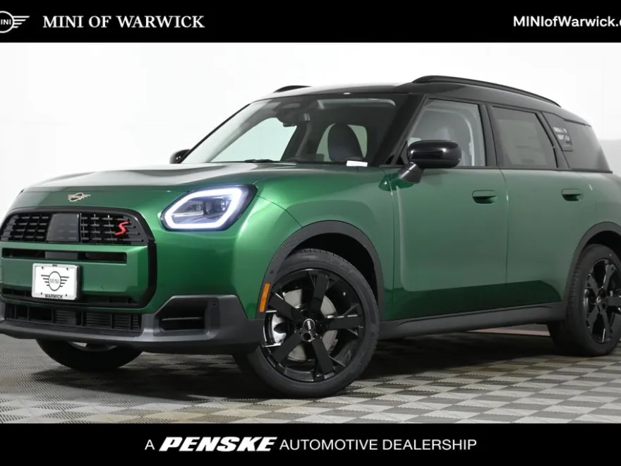2025 Mini Countryman S ALL4 photo 1