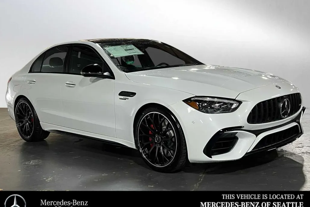 2025 Mercedes Benz C AMG 63 S E PERFORMANCE photo 1