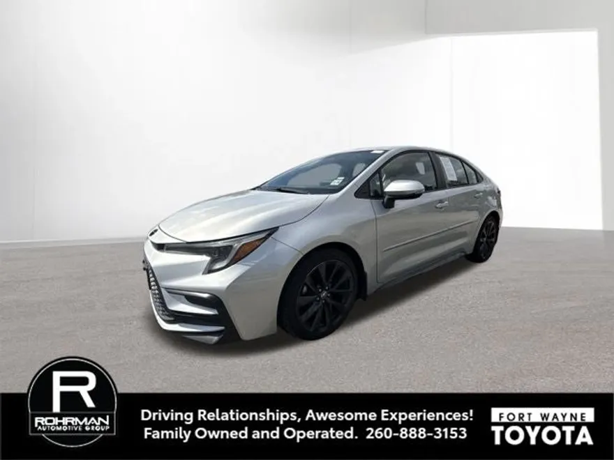 2024 Toyota Corolla SE photo 1