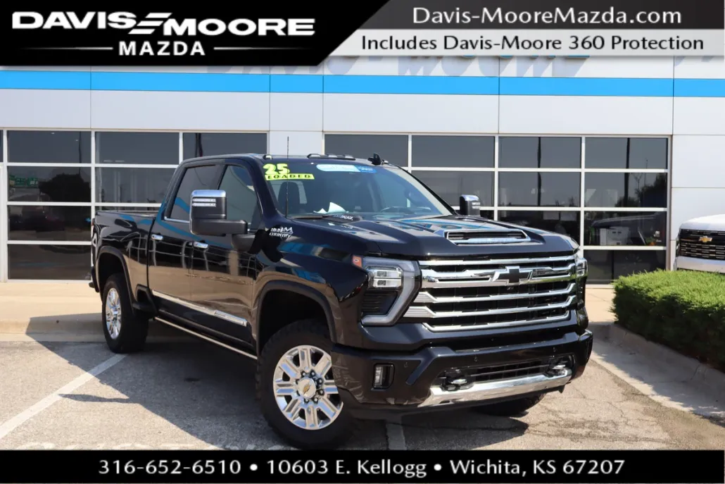 2025 Chevrolet Silverado 2500HD High Country photo 1
