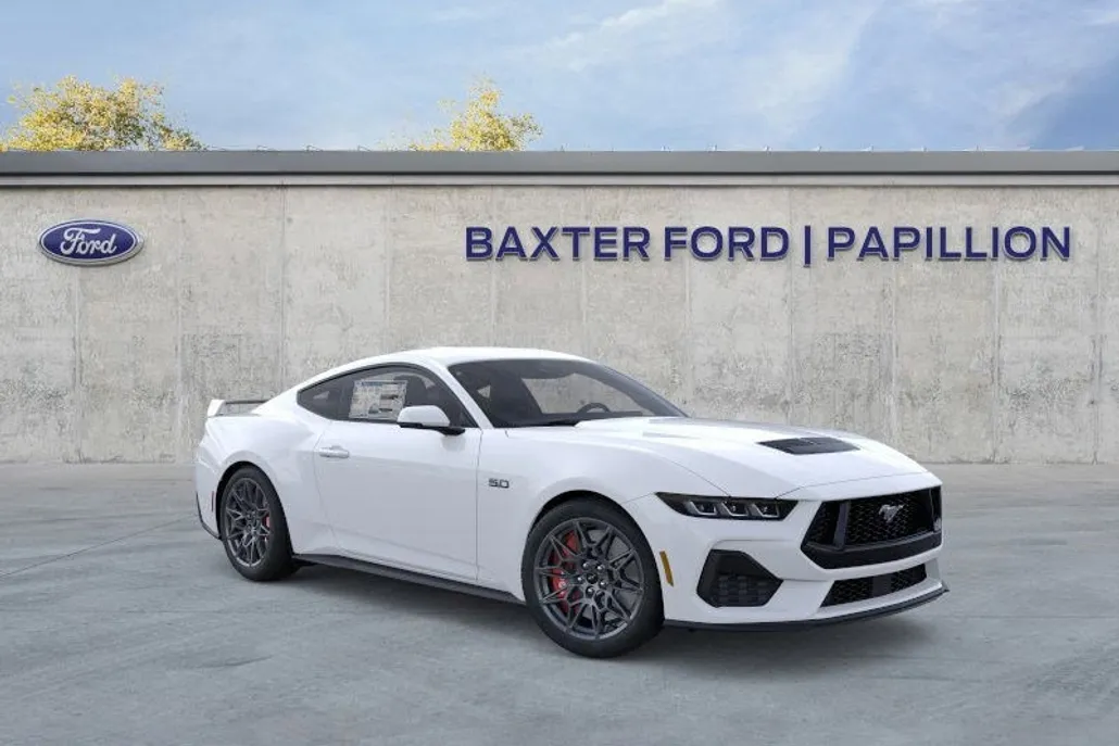 2025 Ford Mustang Shelby photo 1