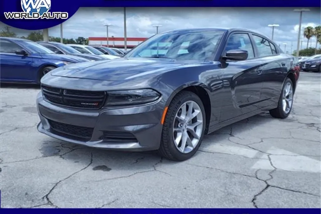 2022 Dodge Charger photo 1