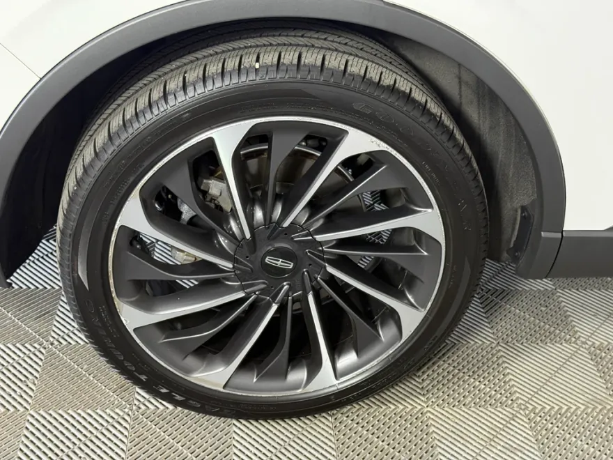 2020 Lincoln Aviator Reserve photo 1