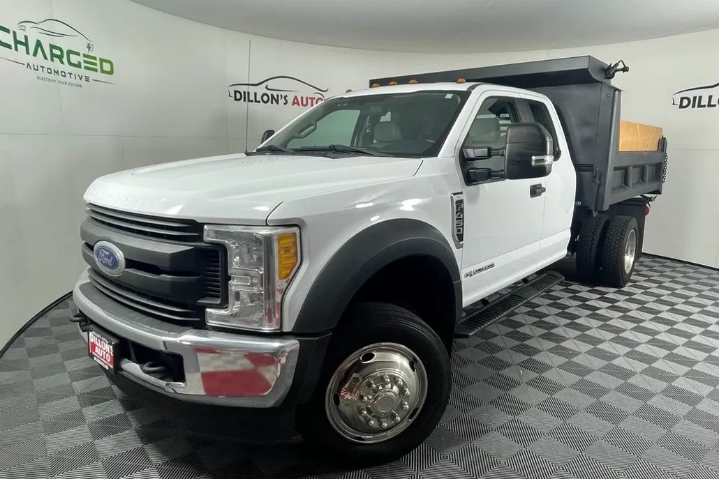 2017 Ford F-450 photo 1