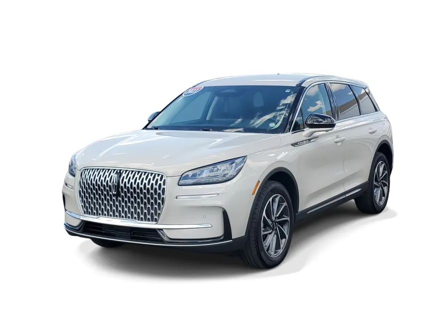 2023 Lincoln Corsair Standard photo 1