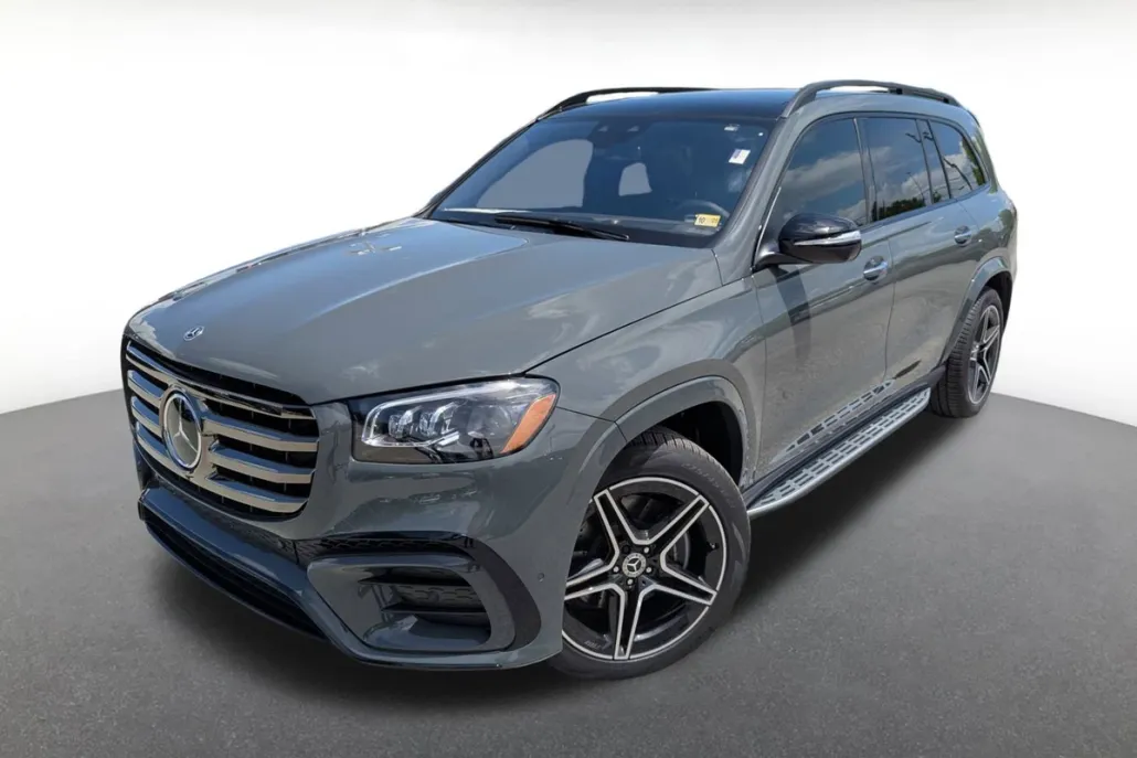 2025 Mercedes Benz GLS 450 4MATIC photo 1