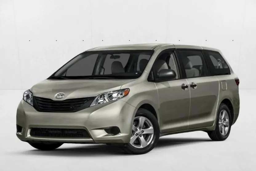 2015 Toyota Sienna SE Premium photo 1