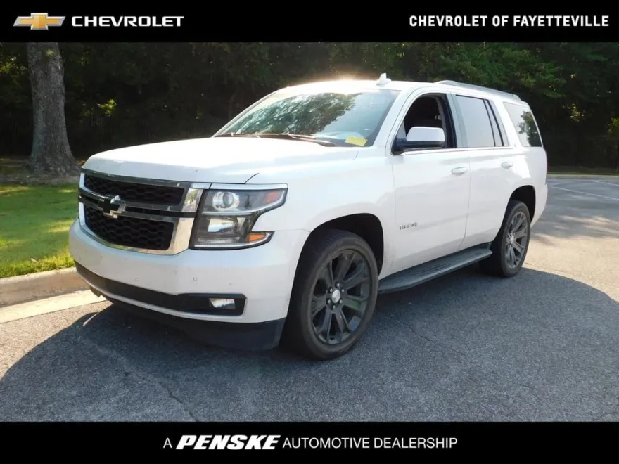 2020 Chevrolet Tahoe LT photo 1