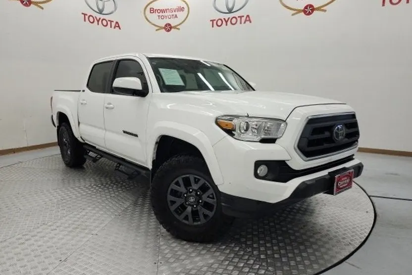 2023 Toyota Tacoma SR5 photo 1