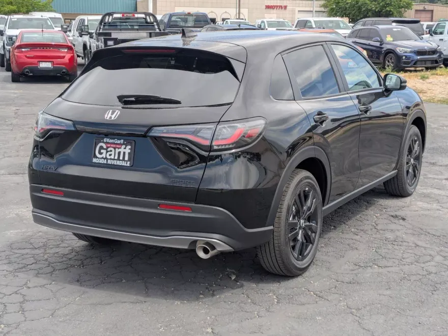 2026 Honda HR-V Sport photo 1