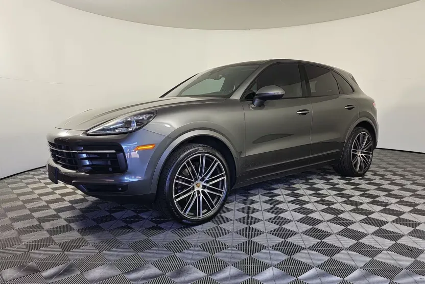 2020 Porsche Cayenne photo 1