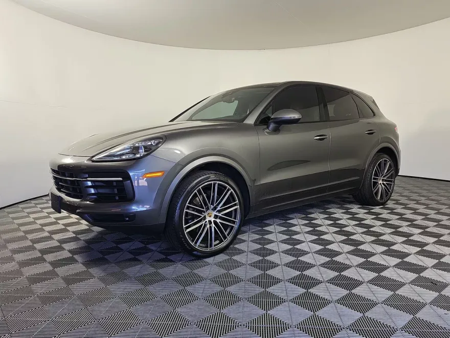 2020 Porsche Cayenne photo 1