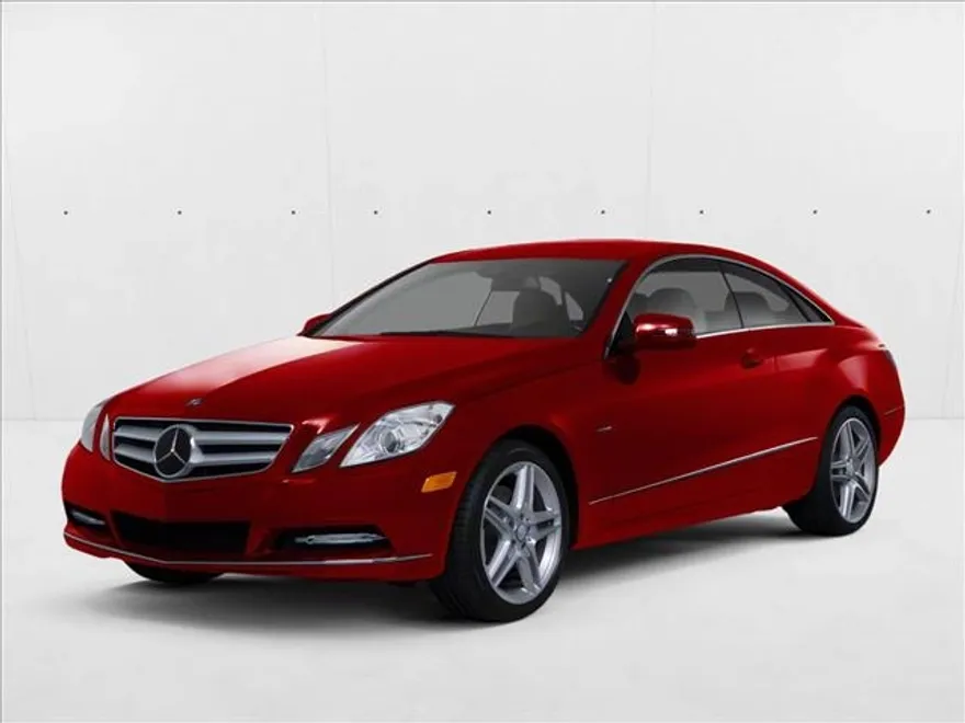 2013 Mercedes Benz E 350 4MATIC Coupe photo 1