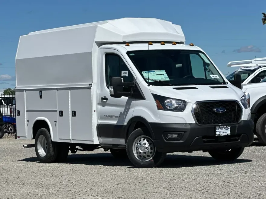 2024 Ford Transit photo 1