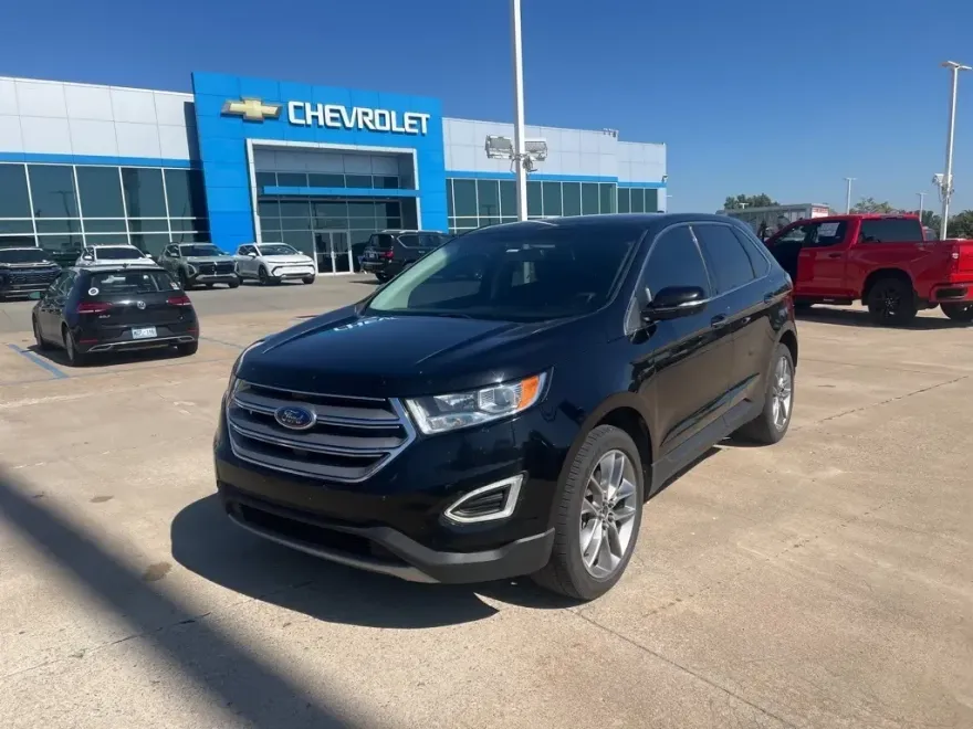 2017 Ford Edge Titanium photo 1