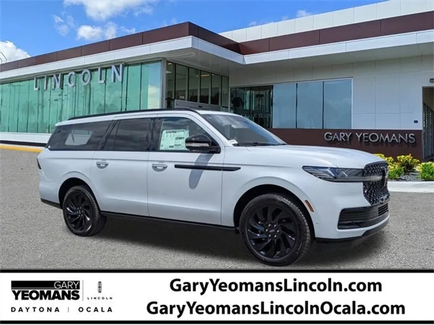 2025 Lincoln Navigator L Reserve photo 1