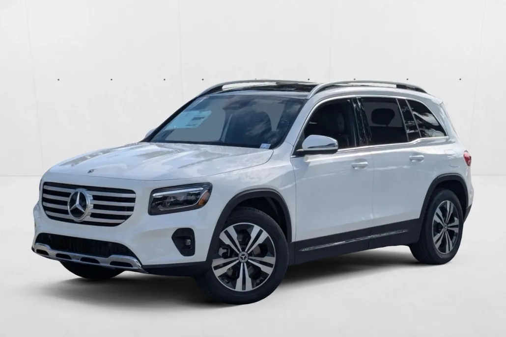 2026 Mercedes Benz GLB 250 photo 1