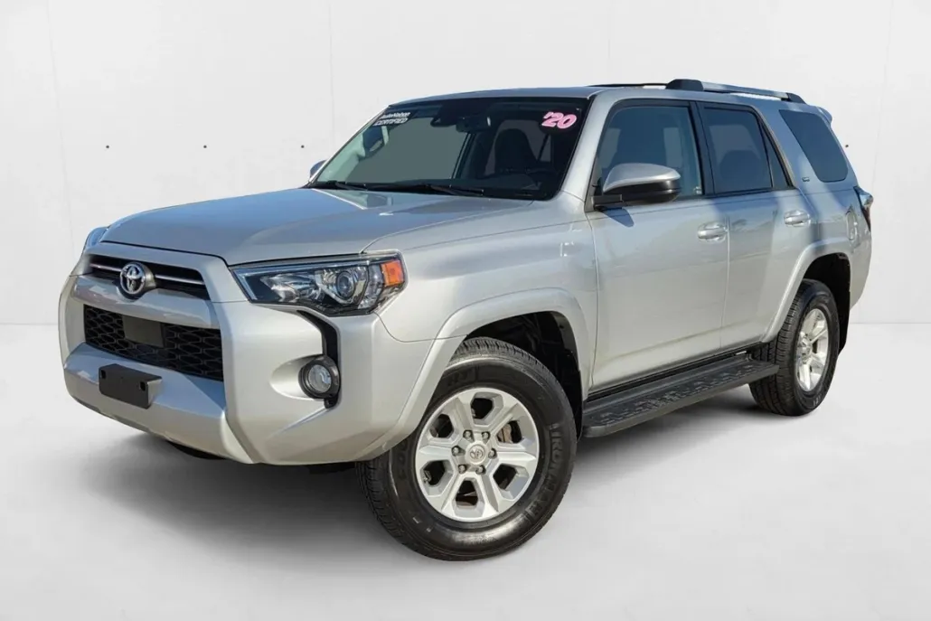 2020 Toyota 4Runner SR5 photo 1
