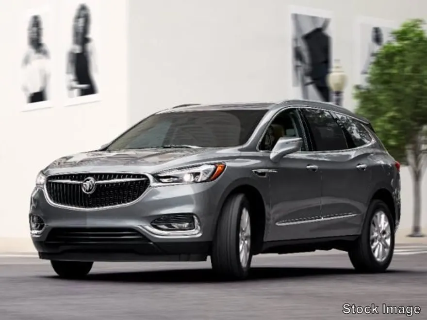2021 Buick Enclave Essence photo 1