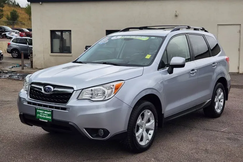 2016 Subaru Forester 2.5i Limited photo 1