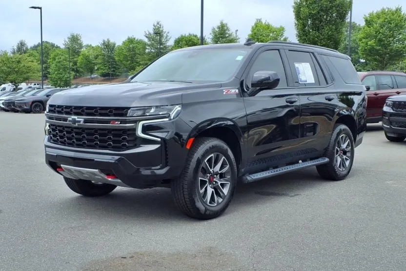 2021 Chevrolet Tahoe Z71 photo 1