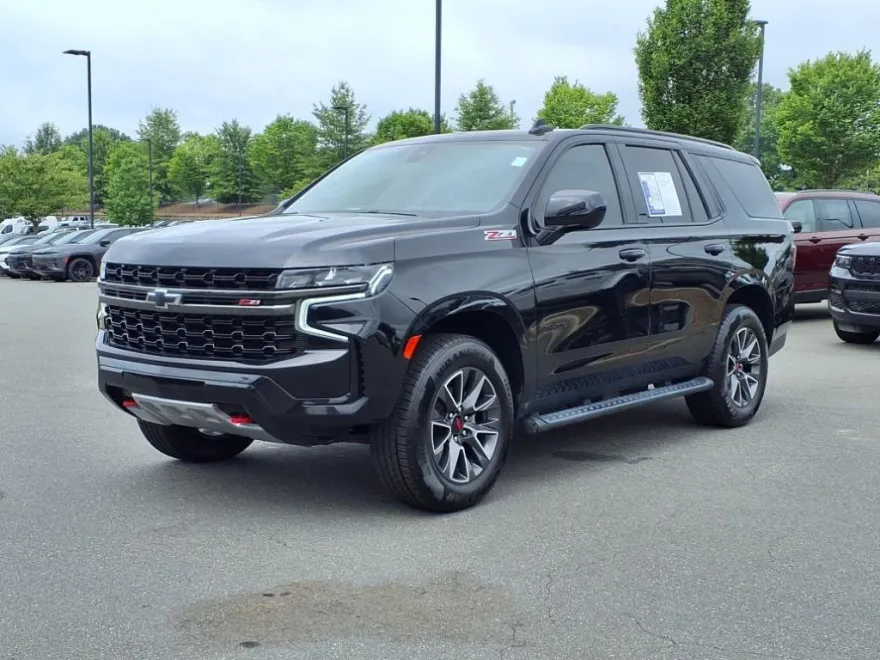 2021 Chevrolet Tahoe Z71 photo 1