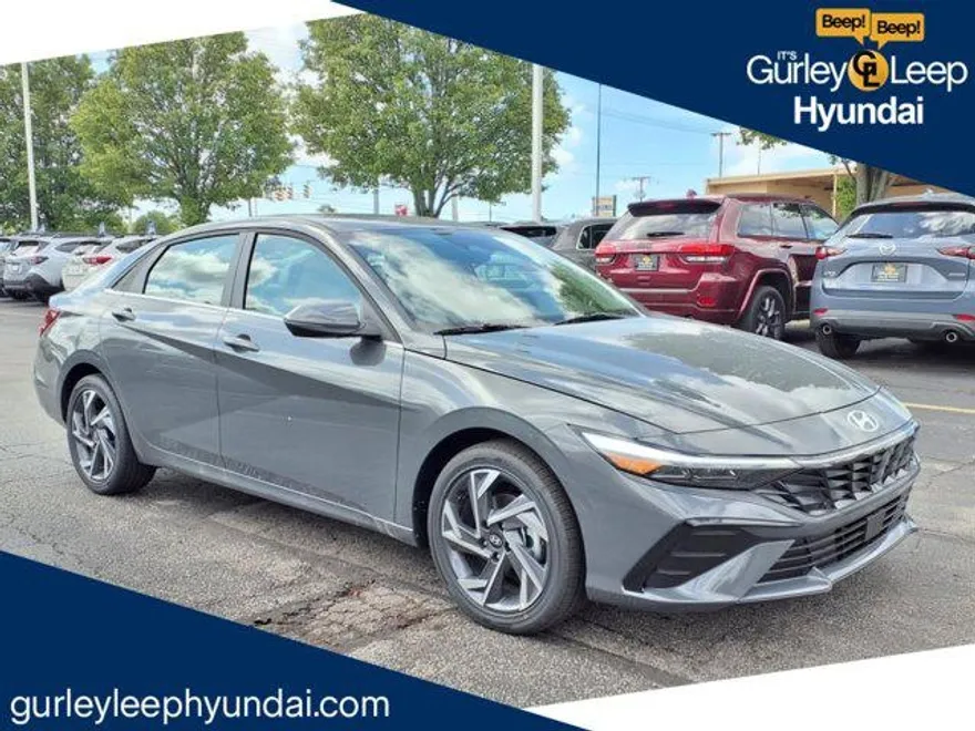 2025 Hyundai Elantra Hybrid Limited photo 1