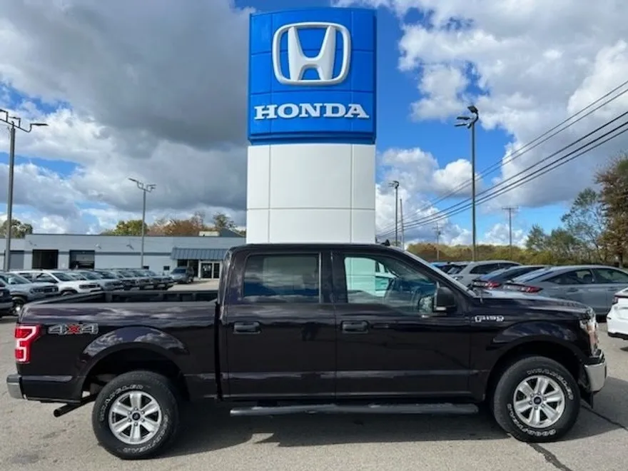 2019 Ford F-150 XLT photo 1