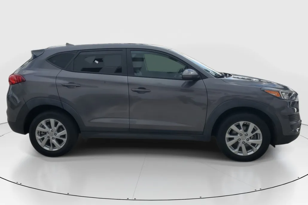 2021 Hyundai Tucson SE photo 1