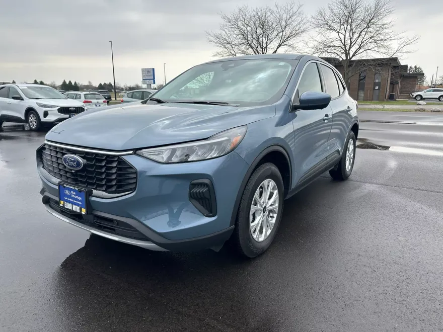 2023 Ford Escape Active photo 1