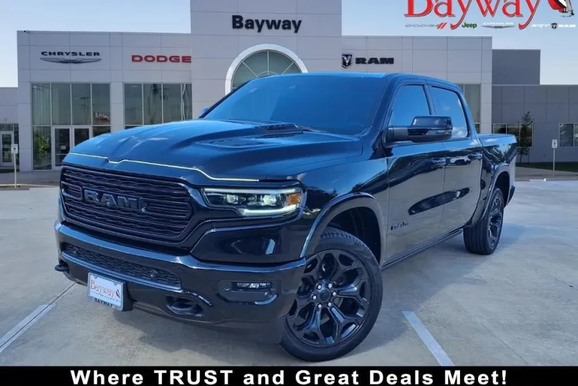 2024 Ram 1500 Limited photo 1