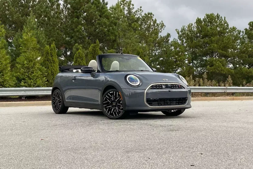 2025 Mini Cooper Convertible S photo 1