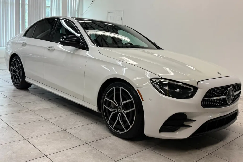 2022 Mercedes Benz E 350 Sedan photo 1