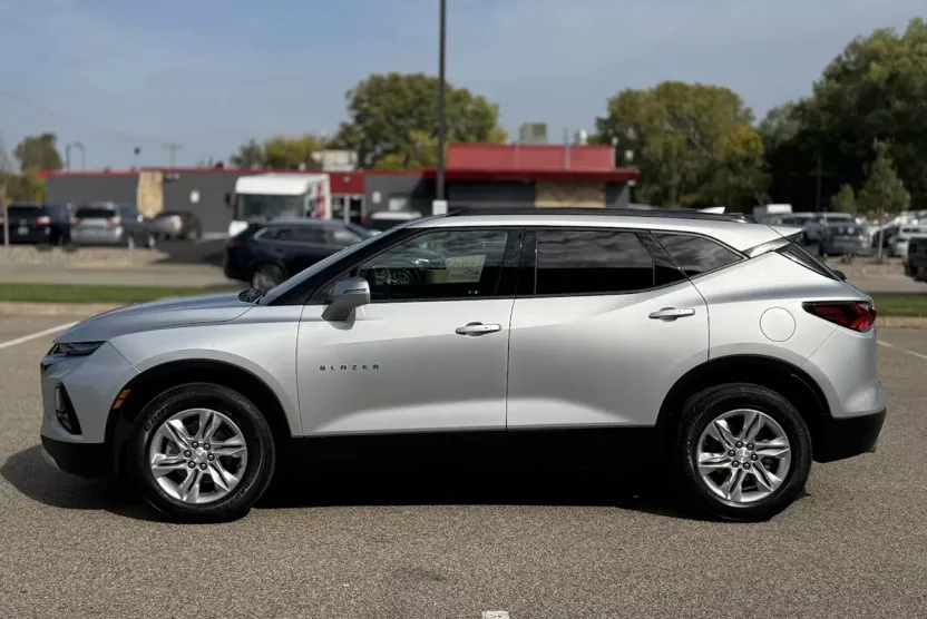 2019 Chevrolet Blazer 2LT photo 1