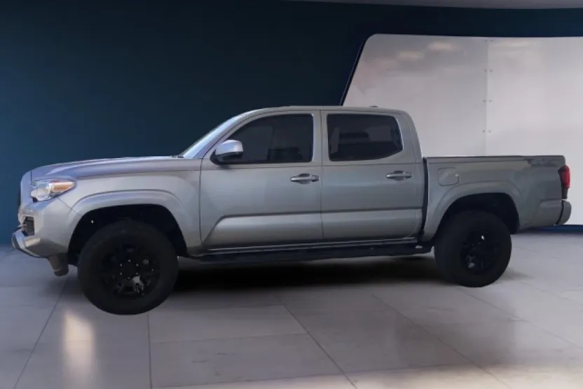 2022 Toyota Tacoma 4x4 SR Double Cab V6 photo 1