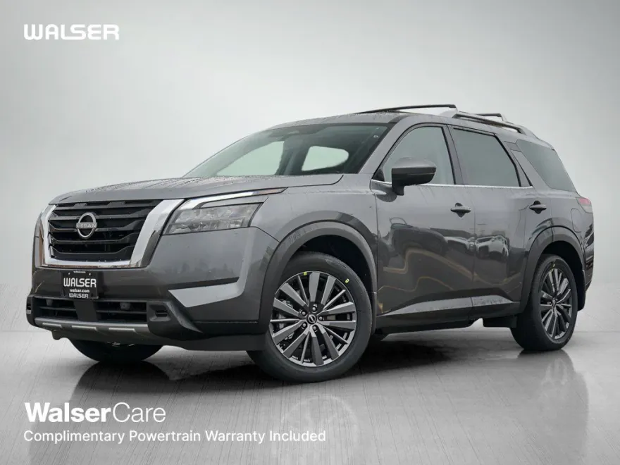 2025 Nissan Pathfinder SL photo 1