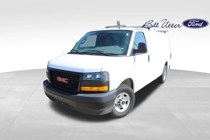 2023 Gmc Savana 2500 Cargo photo 1