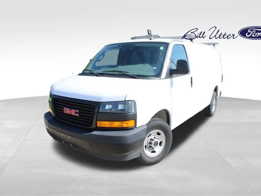 2023 Gmc Savana 2500 Cargo photo 1