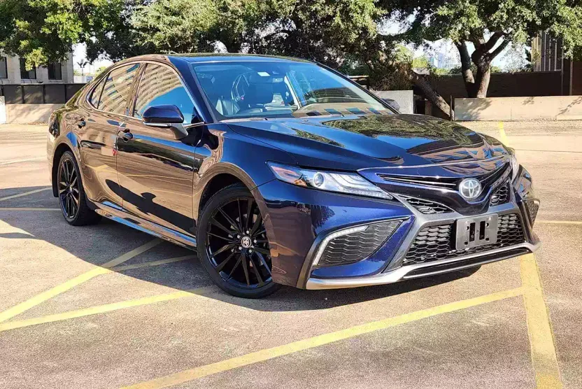 2022 Toyota Camry XSE photo 1